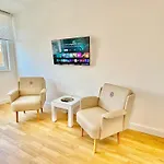 Steiner Residences * Modling