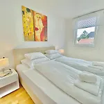 Steiner Residences * Modling