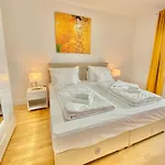 Steiner Residences Appartement