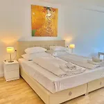 Steiner Residences