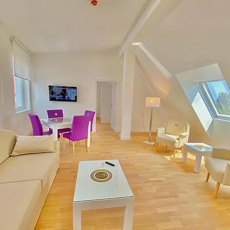 Steiner Residences *