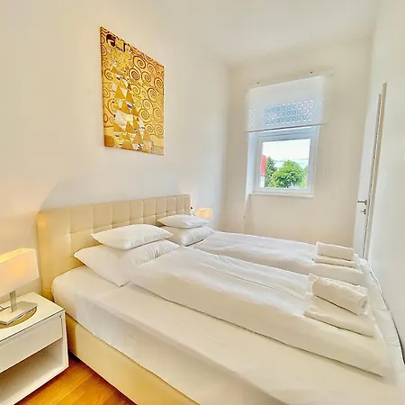 Steiner Residences *