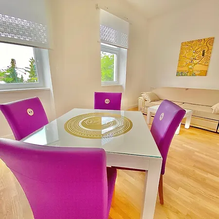 Steiner Residences Apartamento