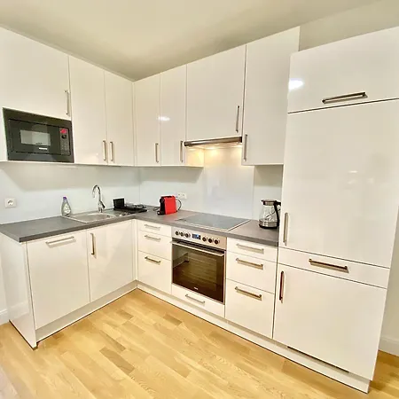 Steiner Residences