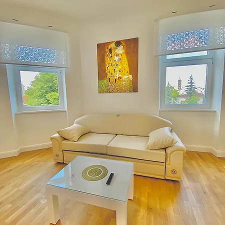 Steiner Residences