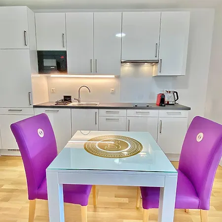 Steiner Residences