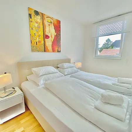 Steiner Residences * Modling