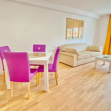 Steiner Residences Apartament