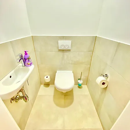 Steiner Residences