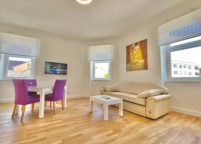 Steiner Residences Apartment