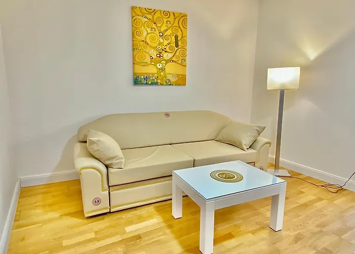 Apartment Steiner Residences