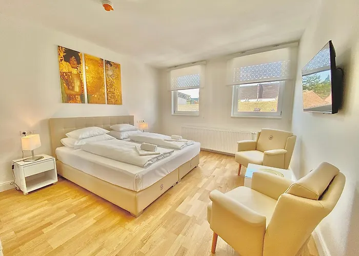 Steiner Residences Apartment *